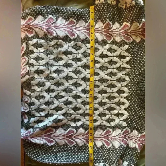 Vintage J C & Louis Gray and Pink Patterned Women’s Large Sweater - Picture 5 of 6